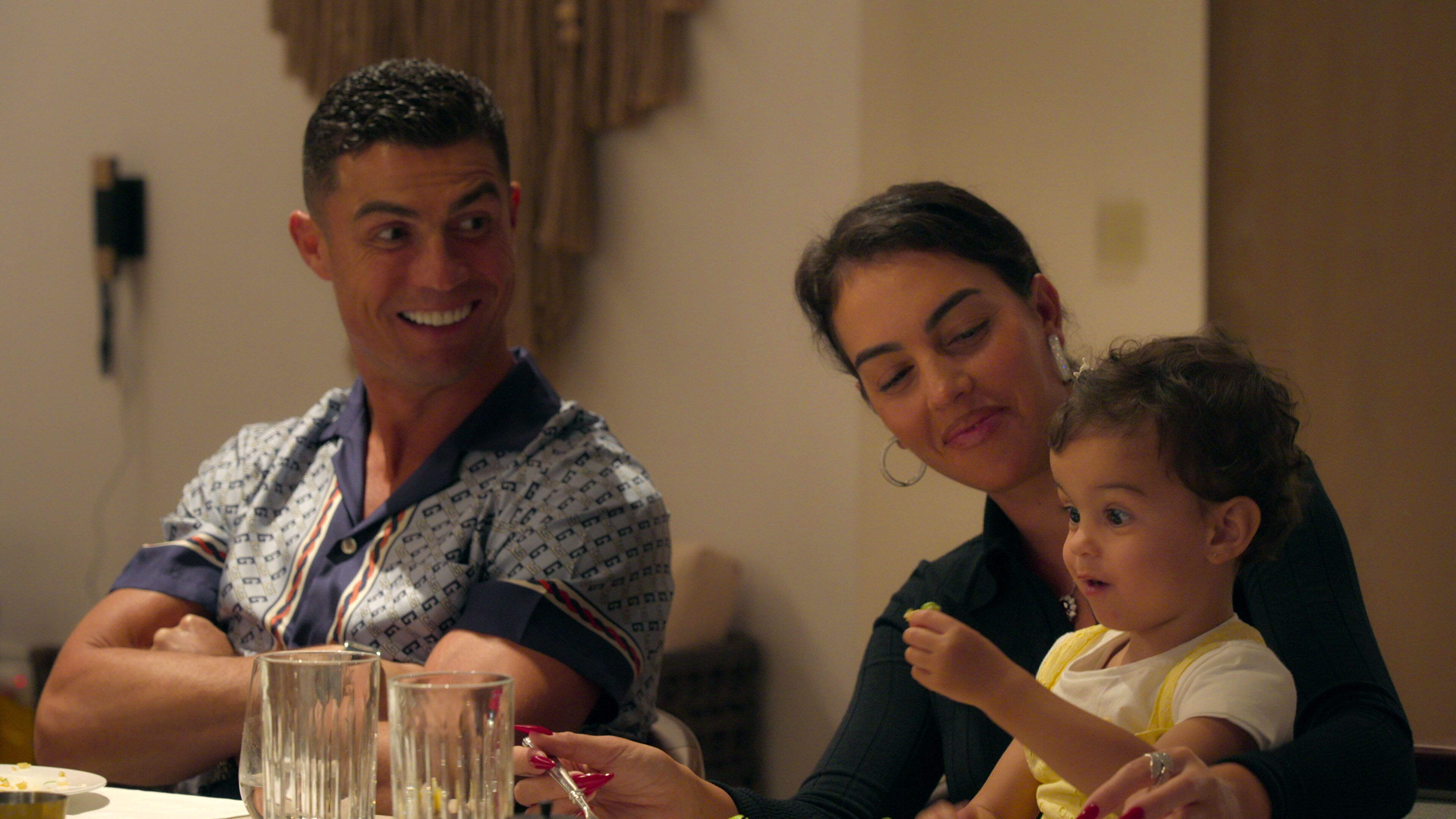 Georgina Rodríguez (32) adopteert kinderen van Cristiano Ronaldo